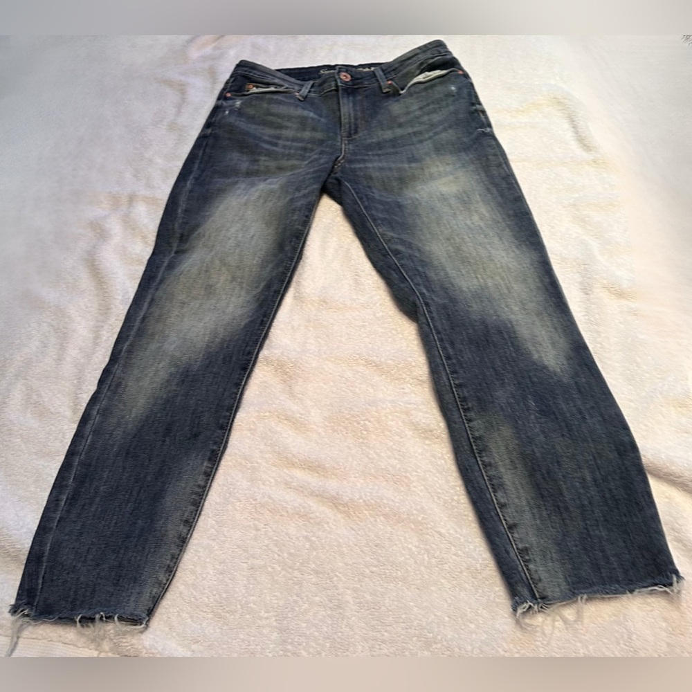Signature by Levi Strauss High Rise Ankle Skinny Distressed Jeans